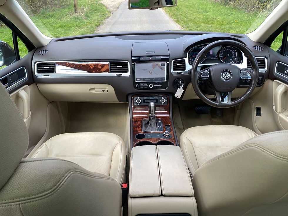 Thumbnail: VOLKSWAGEN Touareg (2011)