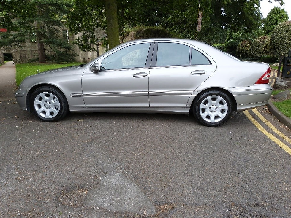 Thumbnail: MERCEDES BENZ C220 (2007)