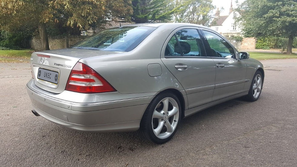 Thumbnail: MERCEDES BENZ C200 (2005)
