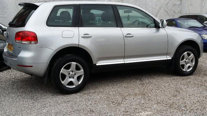 Thumbnail: VOLKSWAGEN Touareg (2005)