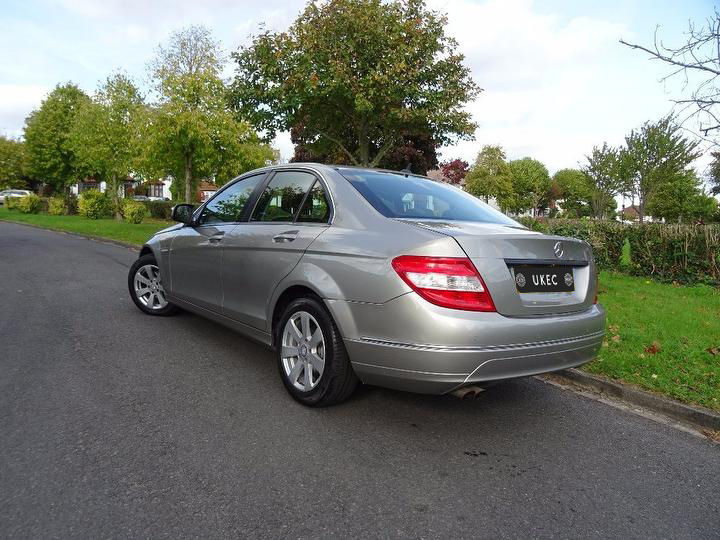 Thumbnail: MERCEDES BENZ C180 (2008)