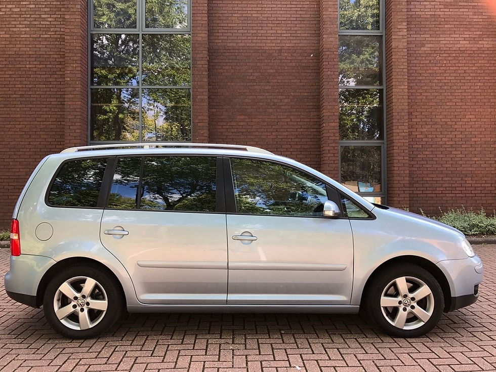 Thumbnail: VOLKSWAGEN Touran (2007)