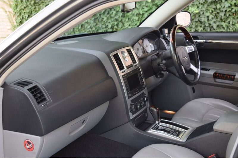 Thumbnail: CHRYSLER 300C (2007)