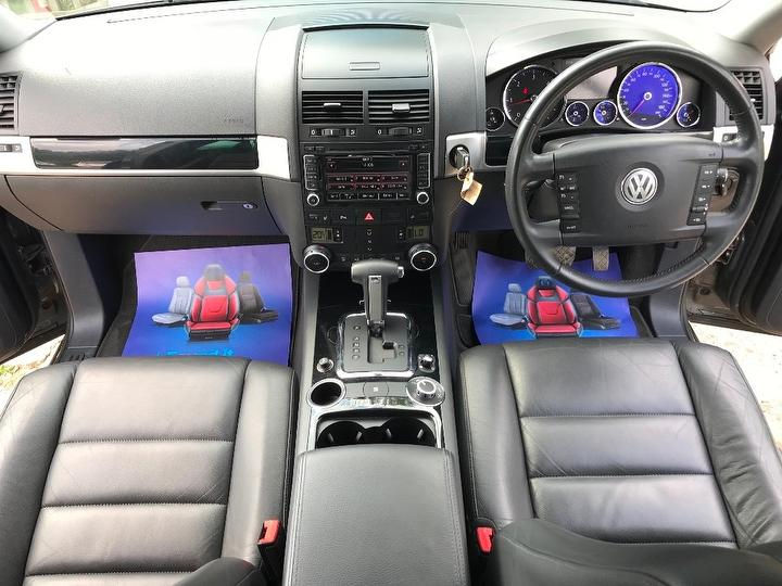 Thumbnail: VOLKSWAGEN Touareg (2008)