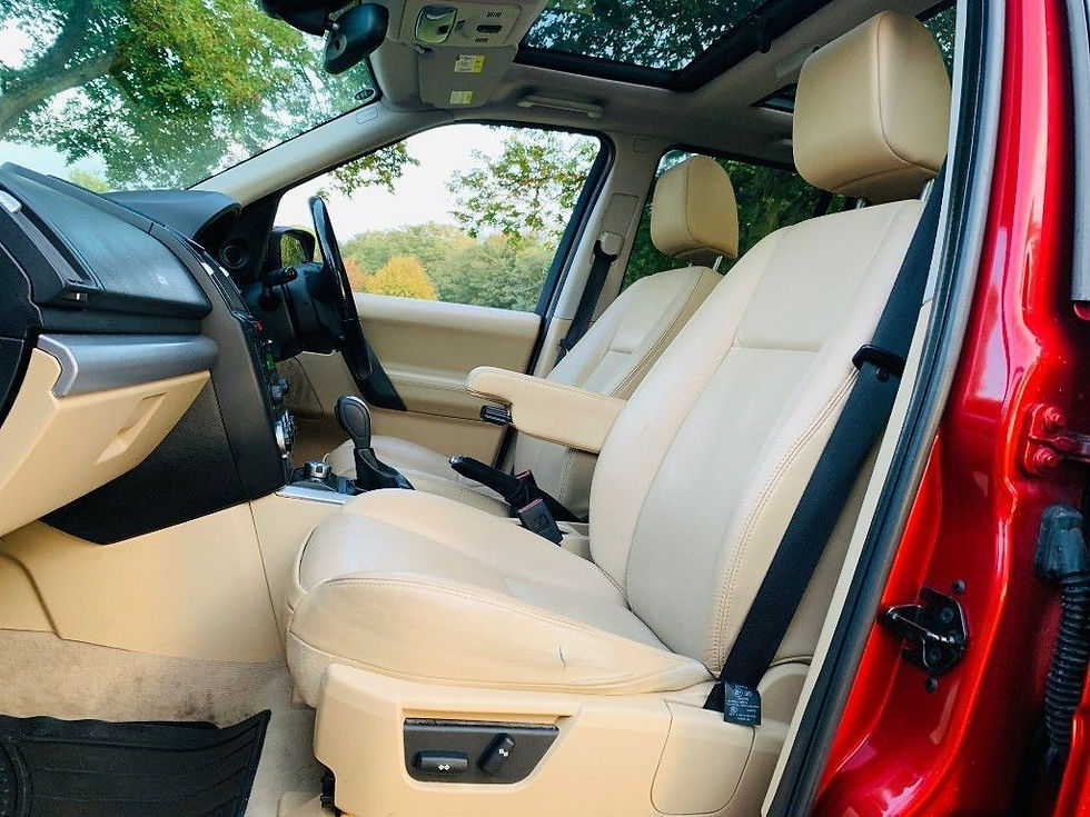 Thumbnail: Land Rover FREELANDER (2008)