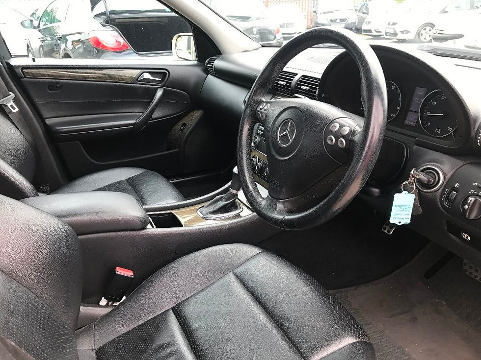 Thumbnail: MERCEDES BENZ C180 (2005)