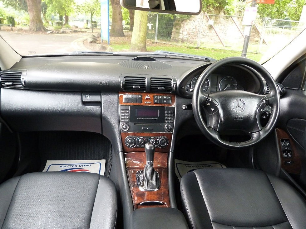 Thumbnail: MERCEDES BENZ C220 (2007)