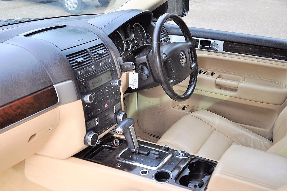 Thumbnail: VOLKSWAGEN Touareg (2005)