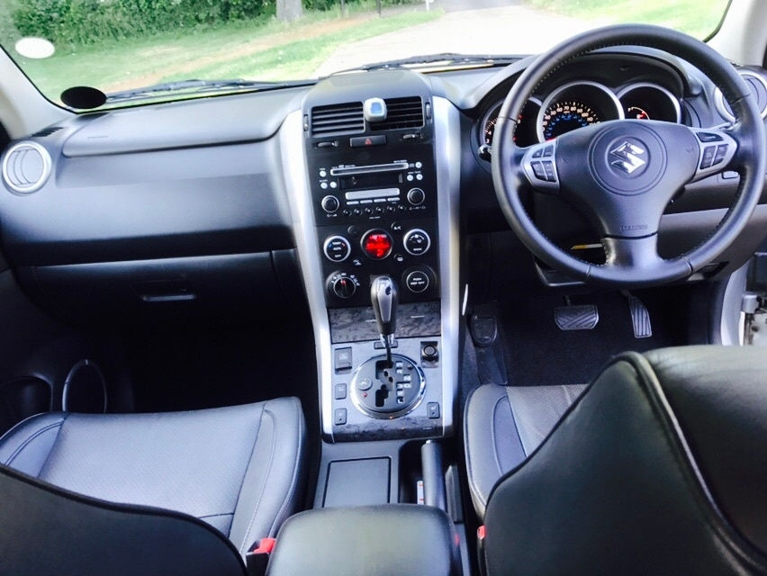 Thumbnail: SUZUKI Grand Vitara (2010)