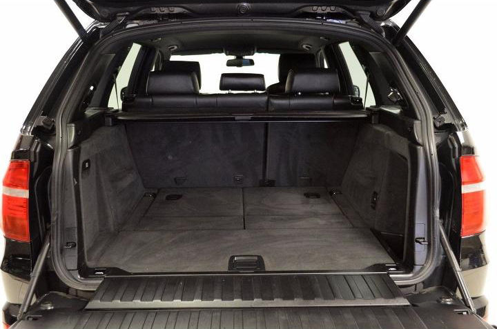 Thumbnail: BMW X5 (2007)