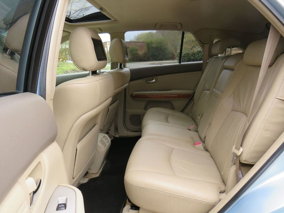 Thumbnail: LEXUS RX300 (2005)