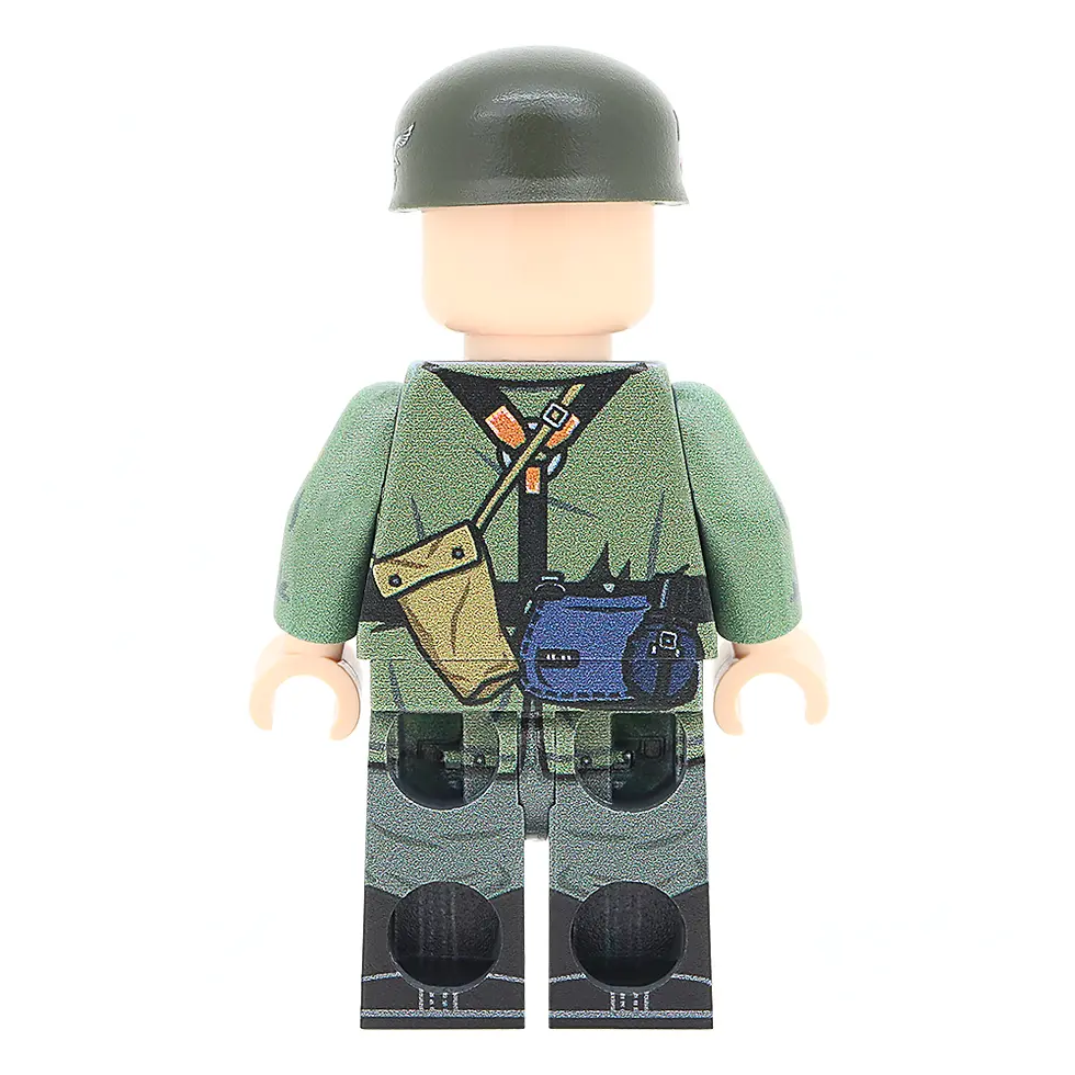 Thumbnail: WW2 Fallschirmjäger Squad Leader (Early War) Minifigure