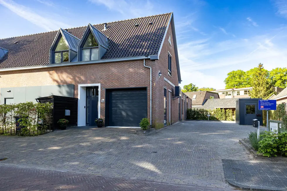 Buitenzijde Appartement Rolde