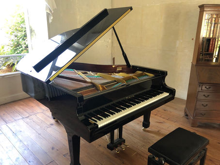 Piano demi queue Zimmerman