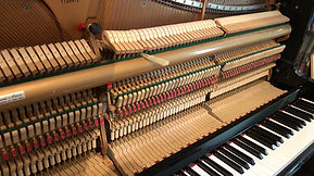 Piano droit Kawaï 