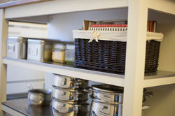 {KITCHEN}