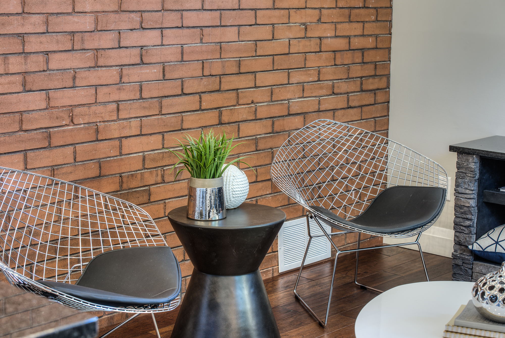 Vacant Home Staging