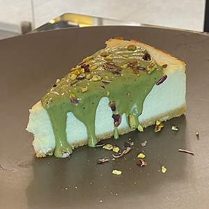 Pistachio Cheesecake