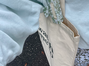 What’s In My Tote Bag: The Essentials Every Girl Should Know