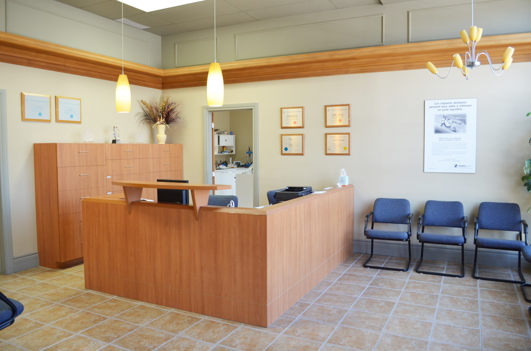 Denturologiste JeanYves Labrecque