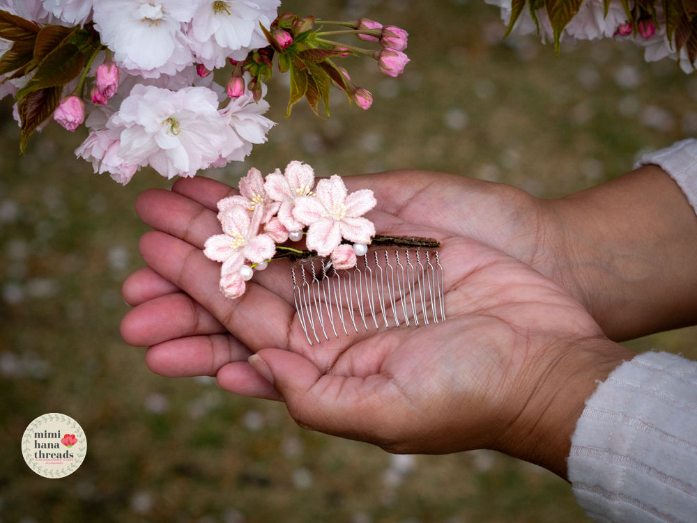 Hair Comb with Four Open Blooms and real pearls