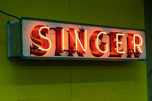 Pit BBQ Vintage Neon Sign