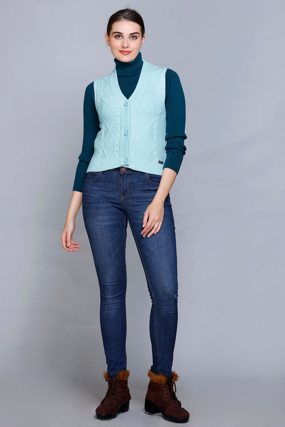 Thumbnail: 513 Women Knit Cardigan