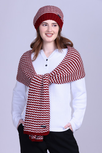 513's Knitted Stripped Pattern Muffler-cap Set for Women | Jolly 513