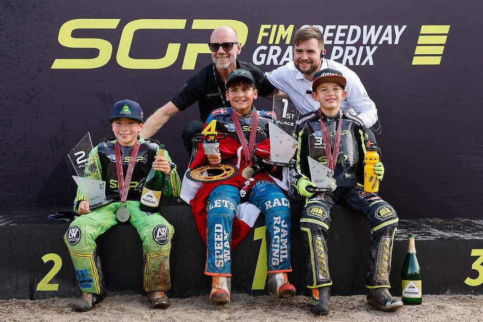 Cooper Antone (pierwszy z lewej) na podium pierwszej edycji SGP4 w 2023 roku.