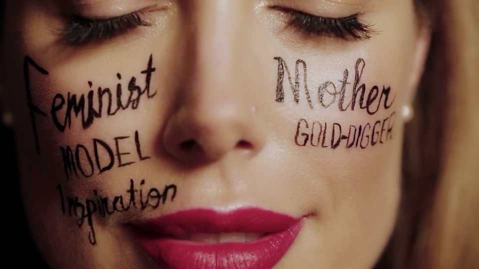 THE FICTIONAL WOMAN - BY TARA MOSS