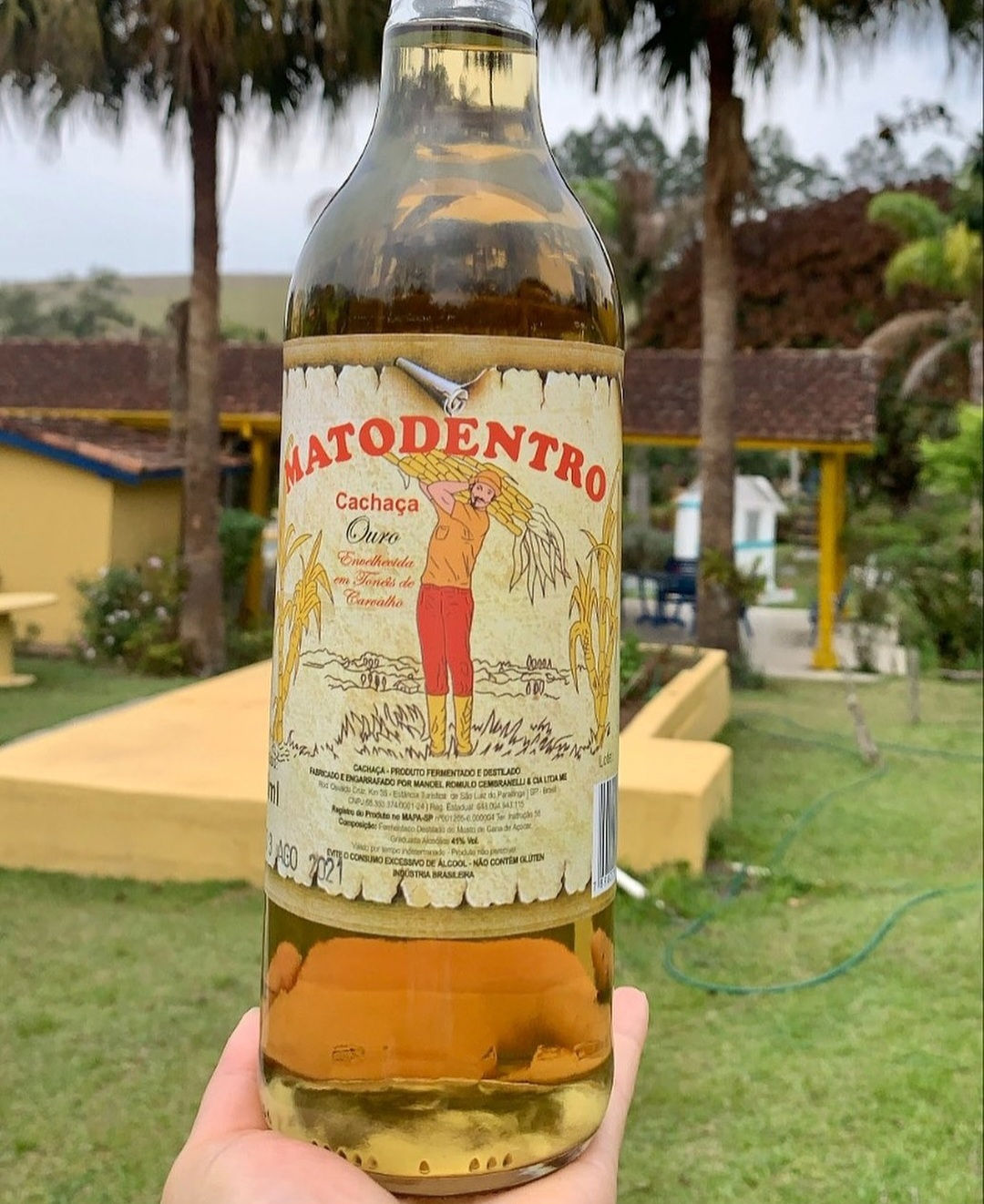 Cachaça Mato Dentro Ouro Carvalho 980ml