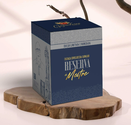 Miniatura: Cachaça Companheira Reserva do Mestre Extra Premium 700ml Edição Limitada