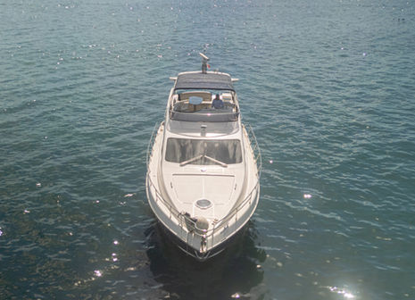 50' Azimut drone photo in Panama for yacht charter