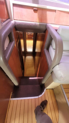 65ft Ferretti group party boat yacht charter in Panama