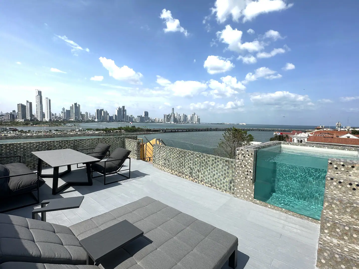 Image showcasing Casco Penthouse | Bachelor Friendly Accommodations | Casco Viejo