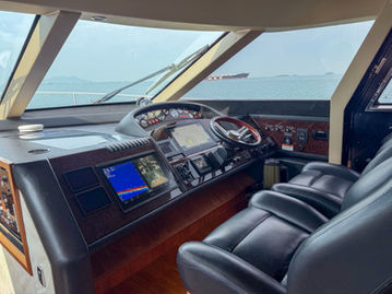 68' Viking Pyramid in Panama for charter