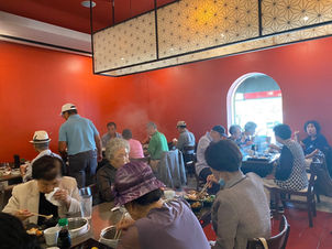 뷔페 점심 식사🍴