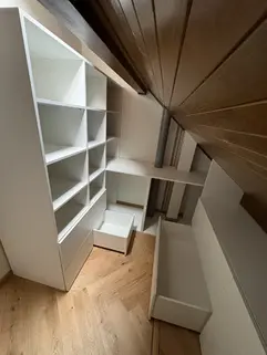 Dressing sur mesure sous pente