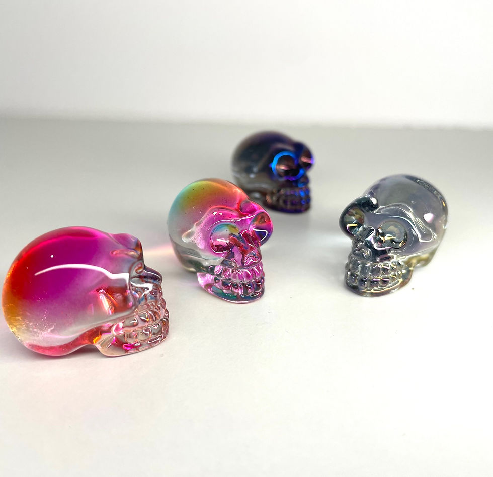 Mini coloured glass skulls