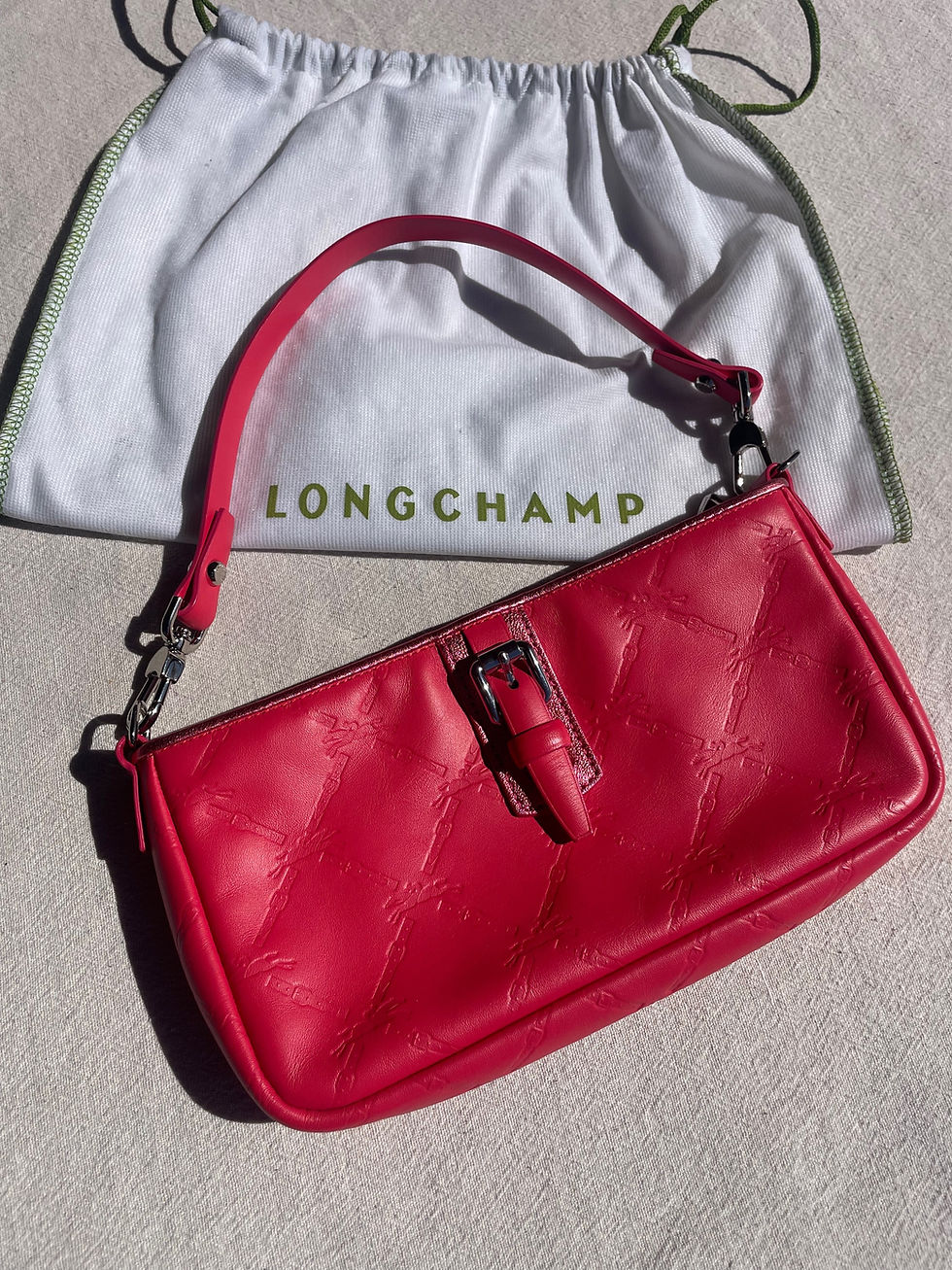Miniature : Pochette bandoulière cuir rose vif Longchamp - état neuf 