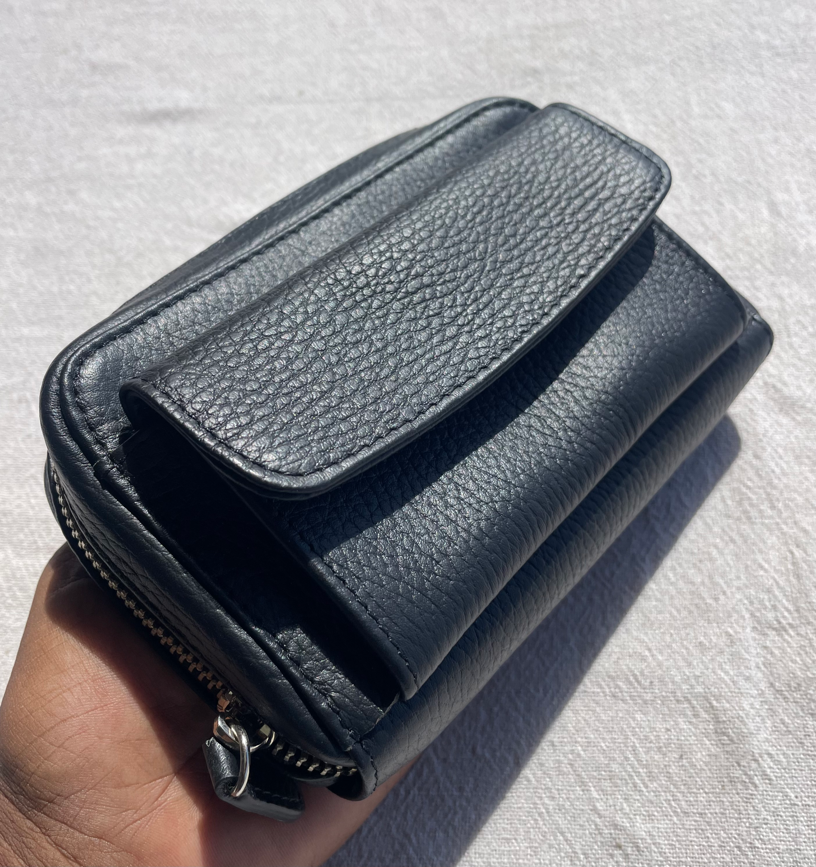 Sac/Ceinture cuir grainé noir Laurige - neuf 