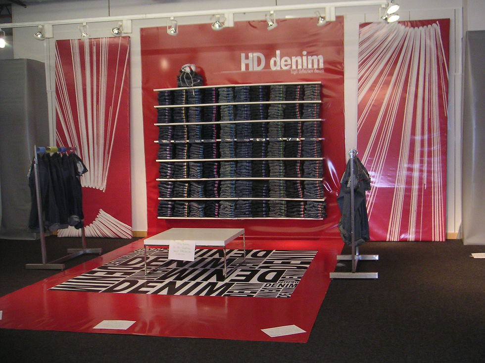DENIM DISPLAY