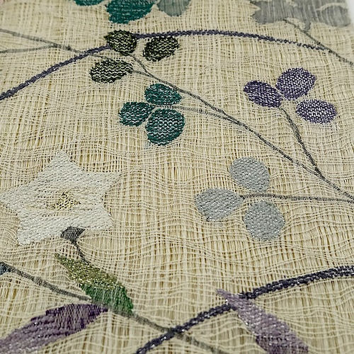 Thumbnail: shuttle and comb