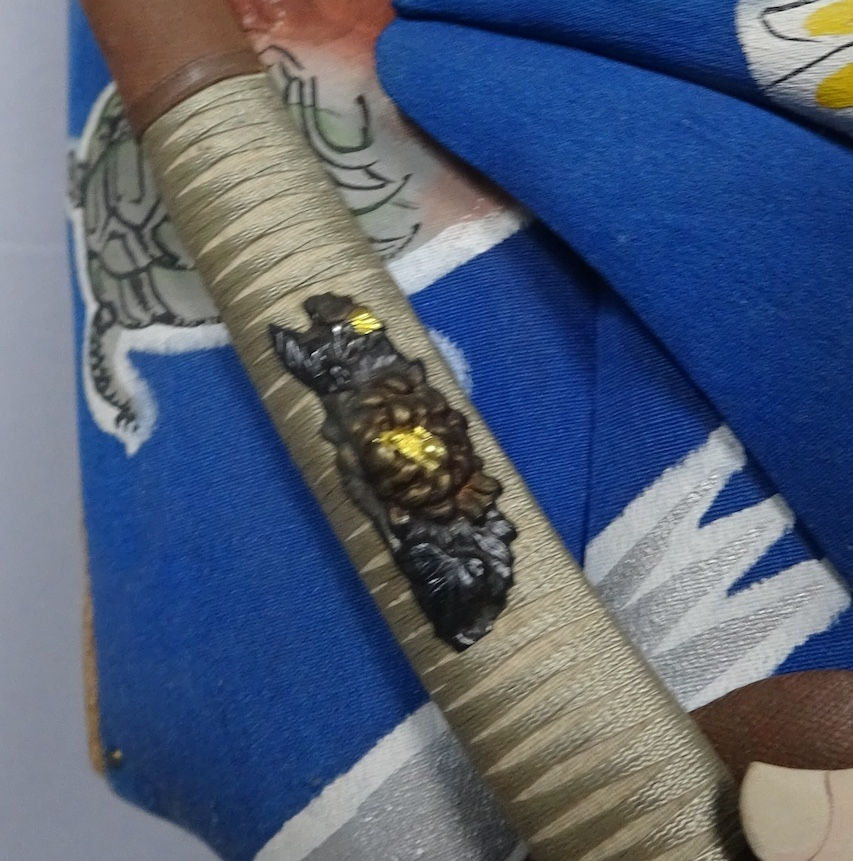 Thumbnail: hagoita- Noble 2