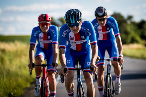 Kalas x VIF Cycling Team