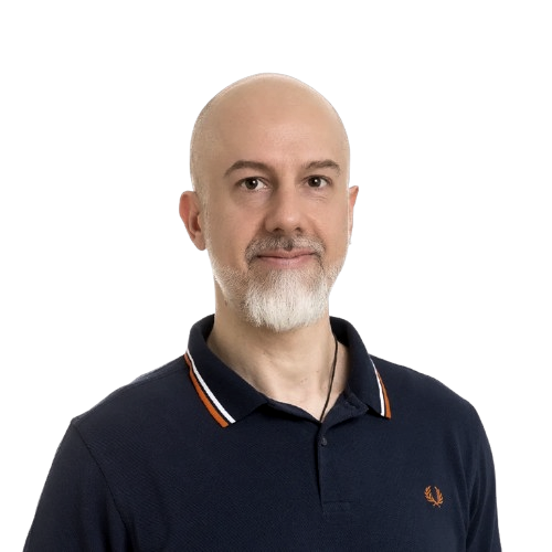 Marco-Loregian-2349-removebg-preview_edited.png
