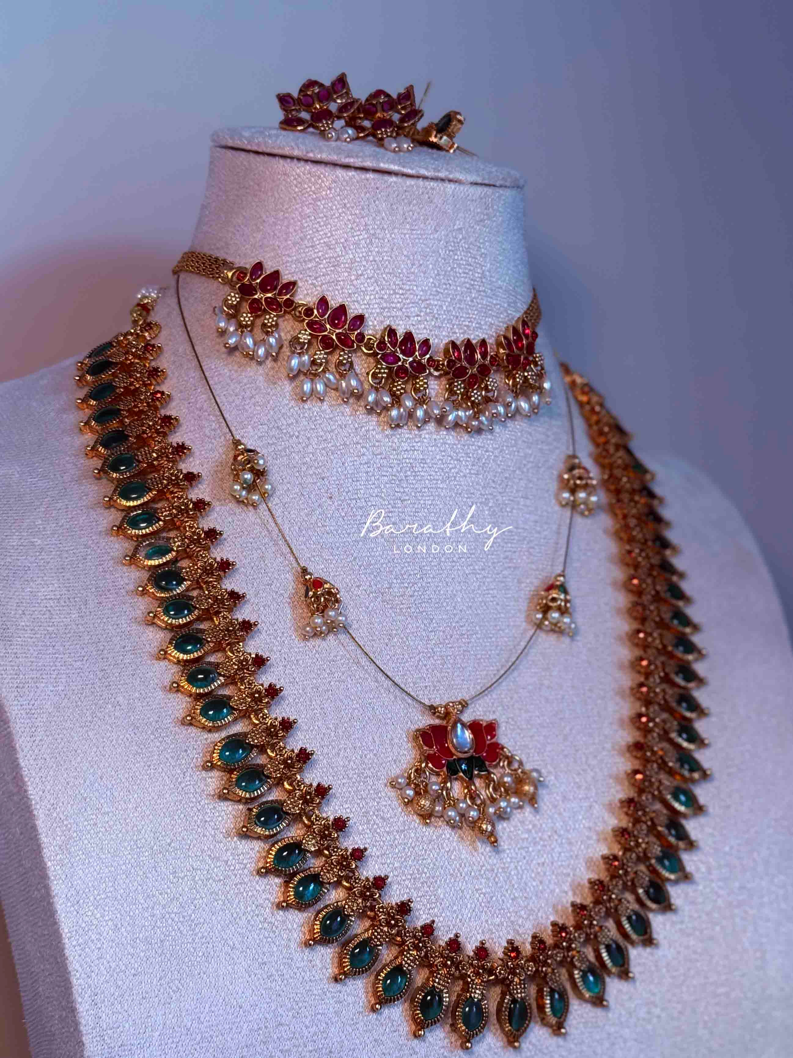 The Floral Emerald Bridal Set