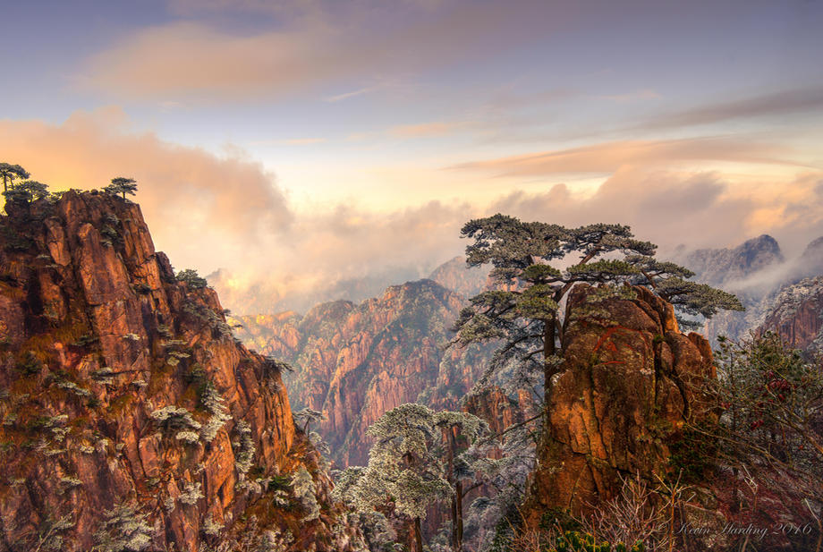 Lion Peak on the Chinese mountain of legends, poets and artists. Huangshan Mountain in Winter. Anhui, China.