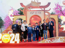 Tổ chức tiệc cuối năm “Year End Party”  tại hai miền Bắc,Nam - MEDIC GROUP 