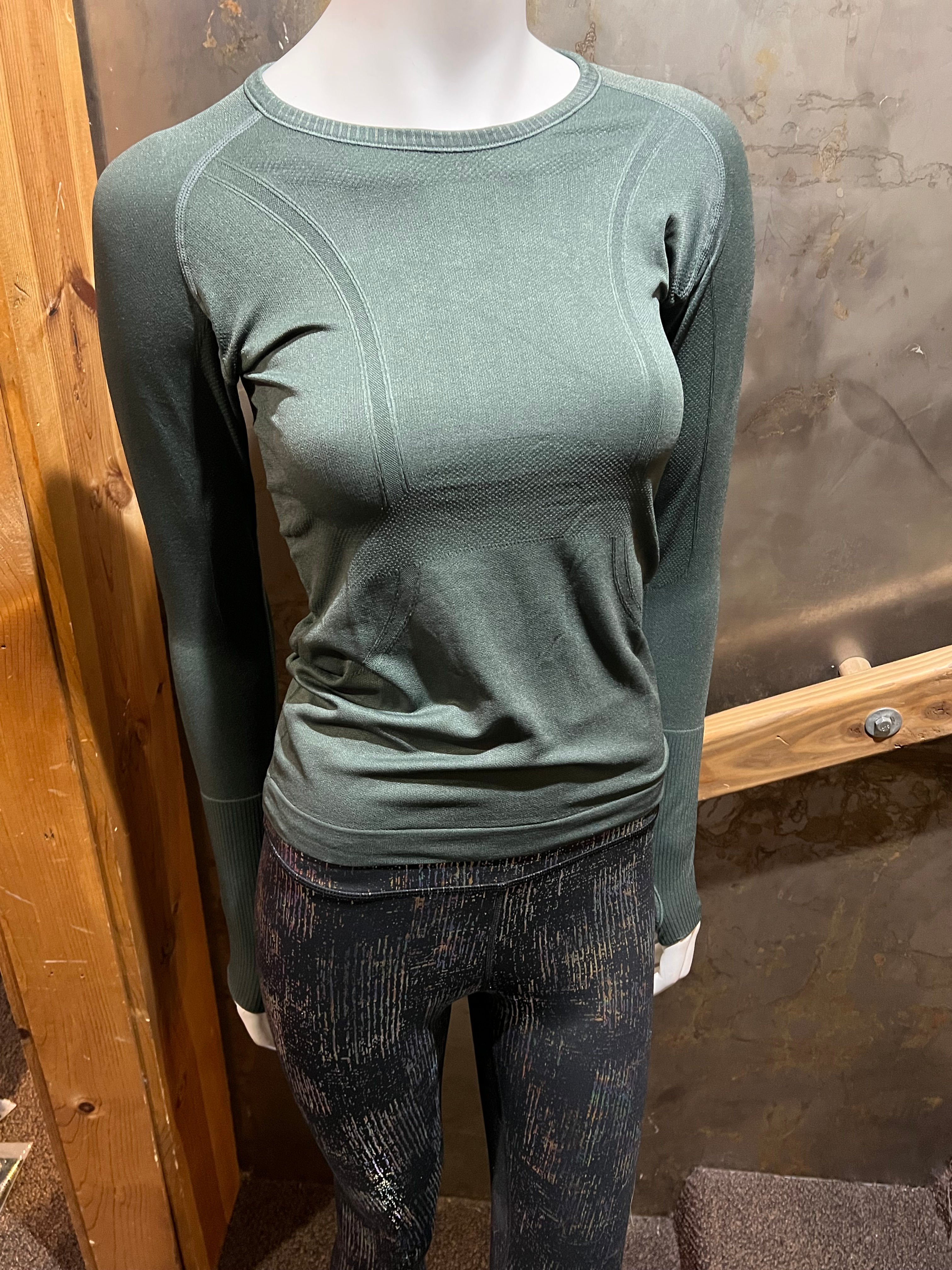 Sporty + Rose LS Black